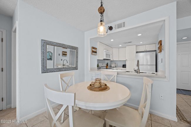 UNIT-3302 - 2000 New River Inlet Rd, Condo with 2 bedrooms, 2 bathrooms and null parking in N Topsail Beach NC | Image 11