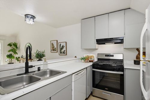 7681 Camino Colegio None, Rohnert Park, CA, 94928 | Card Image