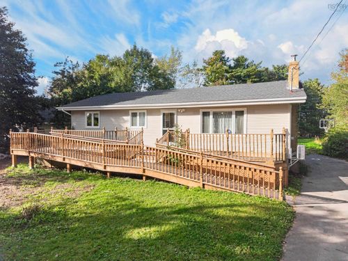 2587 Sackville Drive, Upper Sackville, NS, B4E3C3 | Card Image