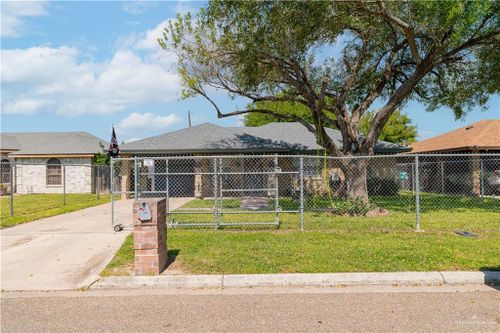 706 E Green Valley Lane, Alamo, TX, 78516 | Card Image