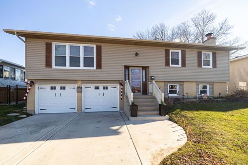 15309 Arroyo Dr, Oak Forest, IL, 60452-1729 | Card Image