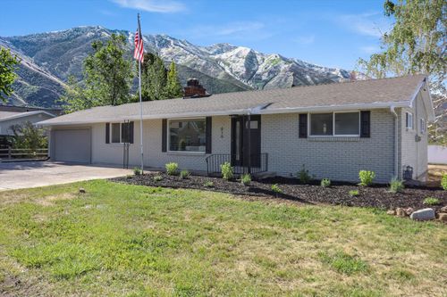 810 Maple St, Mapleton, UT, 84664-4701 | Card Image