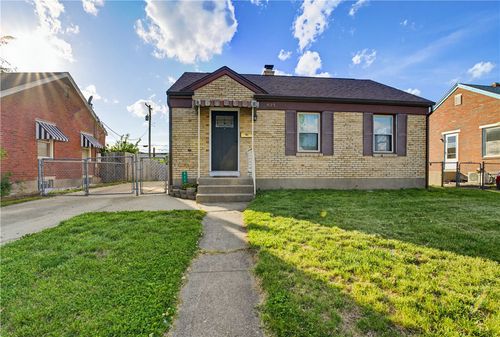 4113 Fulton Ave, Moraine, OH, 45439-2121 | Card Image