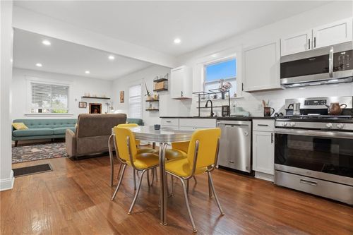 2014 Fayette St, North Kansas City, MO, 64116-3508 | Card Image
