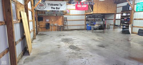 10671 E State Road 7, Columbus, IN, 47203-9542 | Card Image