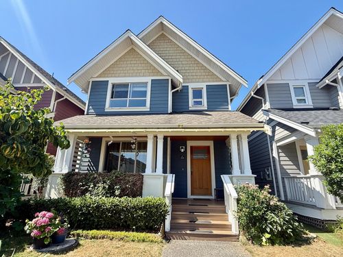 214 Jensen St, New Westminster, BC, V3M0E7 | Card Image