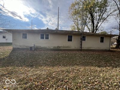 5900 W River Road, House other with 3 bedrooms, 1 bathrooms and null parking in Muncie IN | Image 3