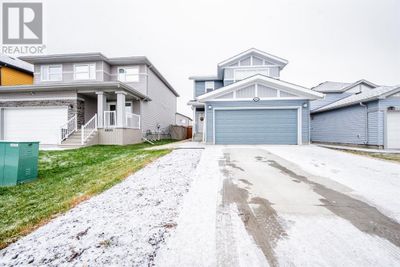 8809 86a Ave, House other with 3 bedrooms, 3 bathrooms and 4 parking in Grande Prairie AB | Image 2