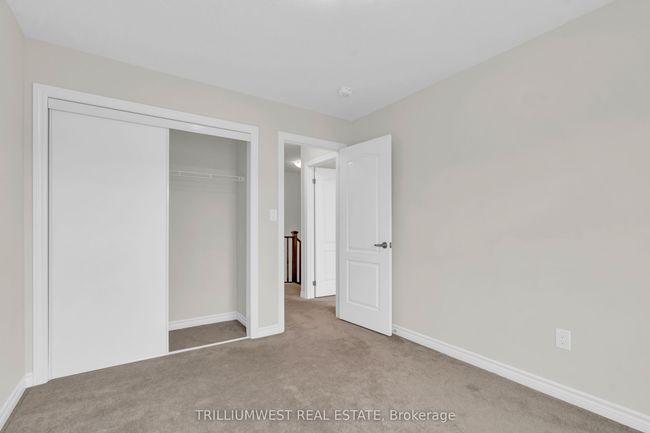 377 Dolman St, House attached with 3 bedrooms, 3 bathrooms and 2 parking in Breslau ON | Image 19