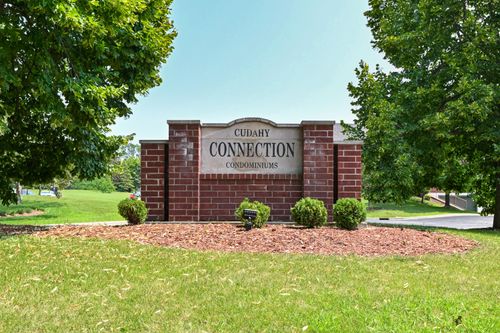 6000 S Buckhorn Ave, Cudahy, WI, 53110-3056 | Card Image