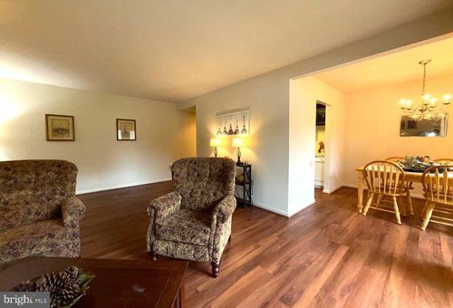 57-2e-3352 Chiswick Ct, SILVER SPRING, MD, 20906-1641 | Card Image