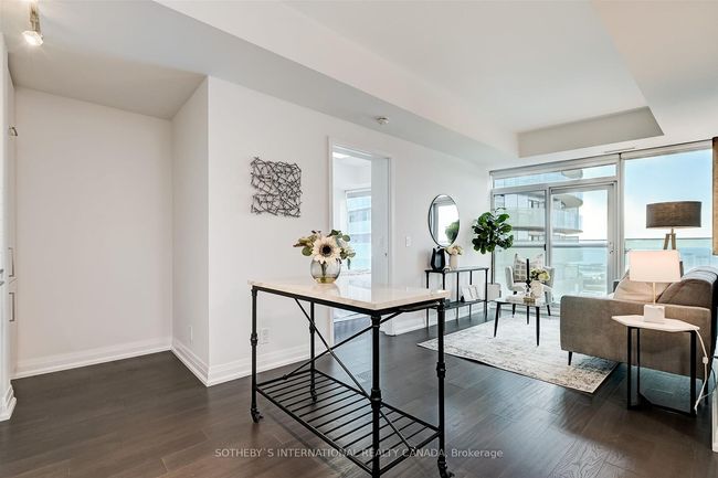 4706 - 14 York St, Condo with 2 bedrooms, 1 bathrooms and null parking in Toronto ON | Image 4