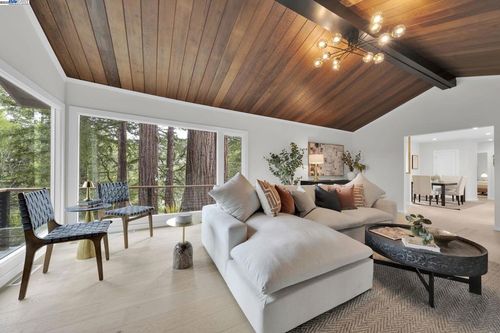 90 Upper Briar Rd, Kentfield, CA, 94904-2824 | Card Image