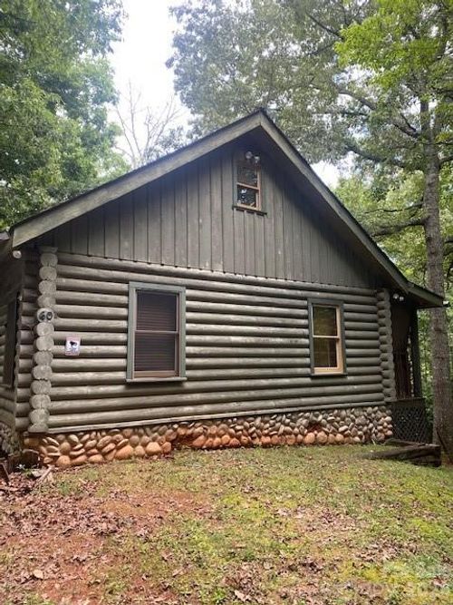 60 Hundred Acre Woods Dr, Murphy, NC, 28906-8634 | Card Image