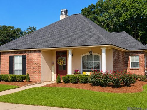 6497 Summerlin Dr, Zachary, LA, 70791-2674 | Card Image