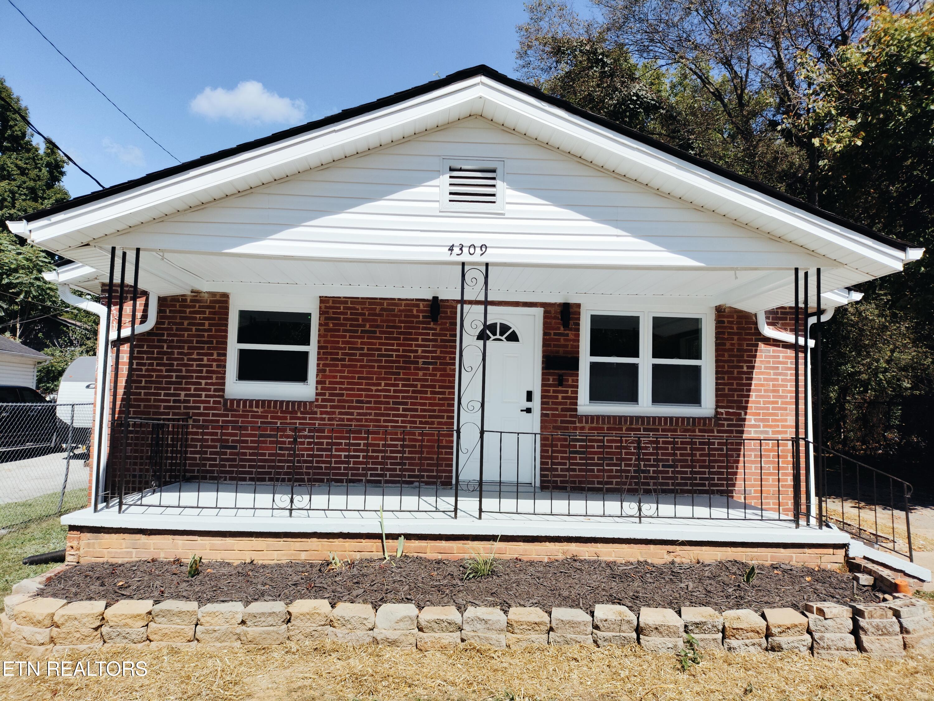 Mansion Ave, Knoxville, TN 37914