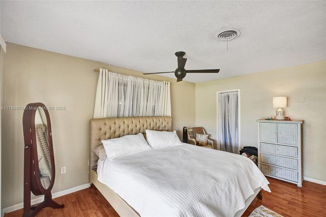 1825 Ne 187 Th St, House other with 4 bedrooms, 2 bathrooms and null parking in North Miami Beach FL | Image 9