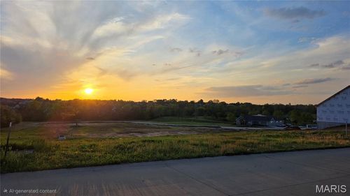 2799 N Crest Drive, Washington, MO, 63090 | Card Image