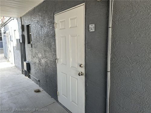 519 S Pine St, Sebring, FL, 33870-3650 | Card Image