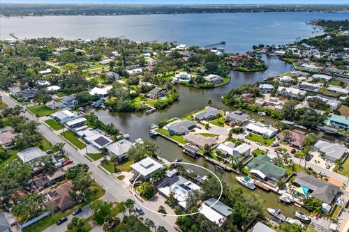 903 20th Ave W, Palmetto, FL, 34221-4270 | Card Image