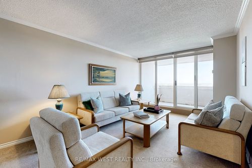 1207-44 Falby Crt, Ajax, ON, L1S3L1 | Card Image