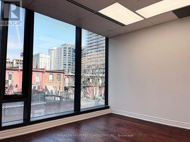 218 - 15 Wellesley St W, Home with 0 bedrooms, 0 bathrooms and 1 parking in Toronto ON | Image 5