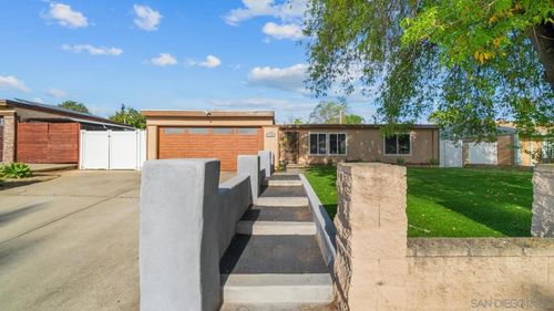 1104 Hoover St, Escondido, CA, 92027 | Card Image