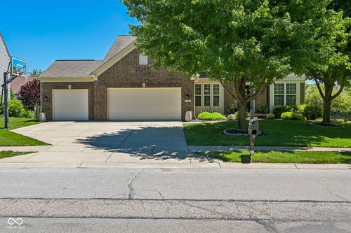 11799 Kittery Dr, Fishers, IN, 46037-7862 | Card Image