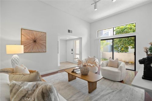 1536 Windsor Ln, Fullerton, CA, 92831-2224 | Card Image