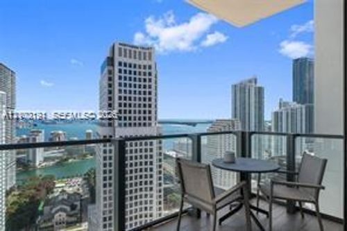 3209-68 Se 6th St, Miami, FL, 33131-3496 | Card Image