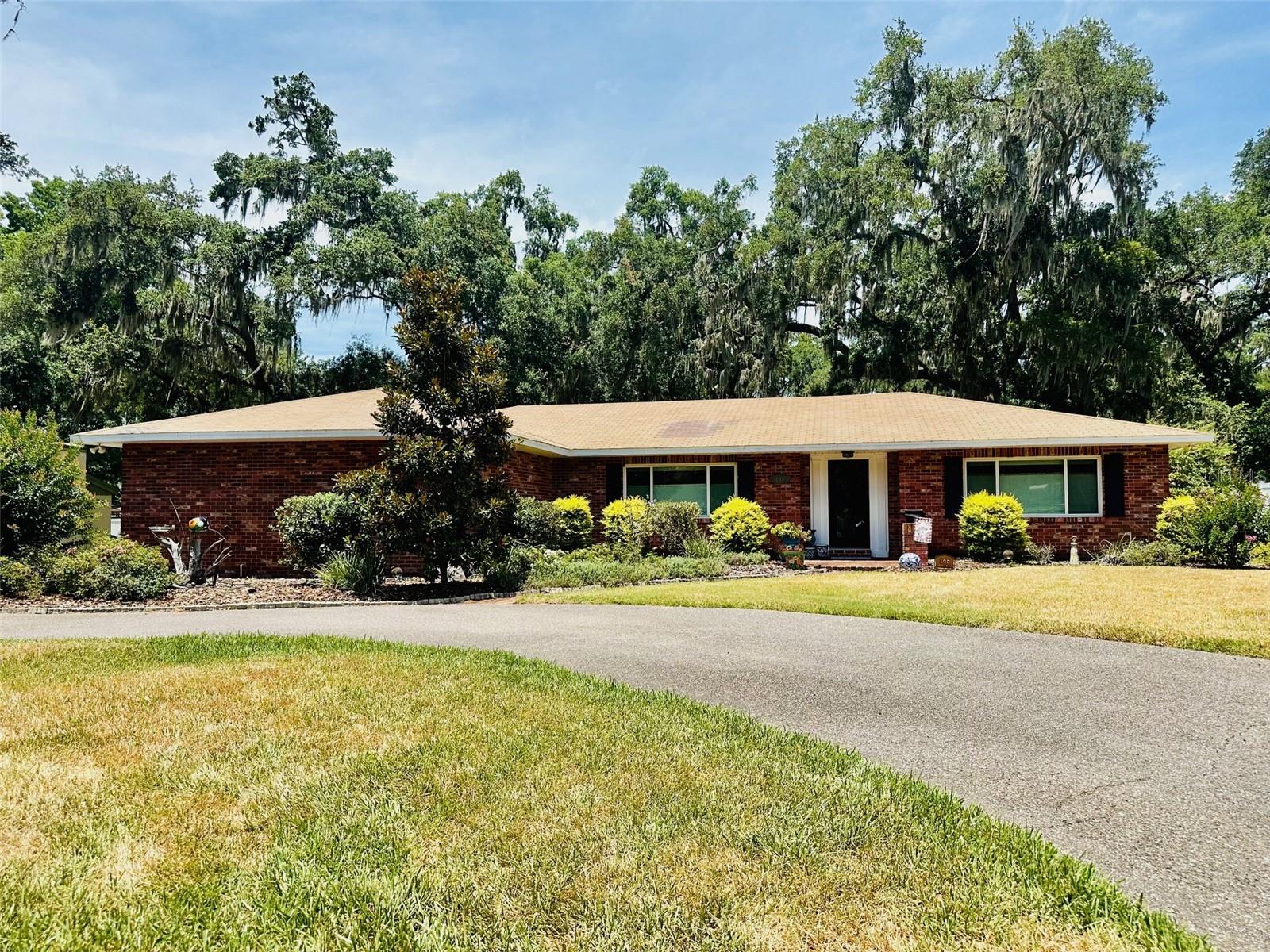 Shadow Ln, Lakeland, FL 33813