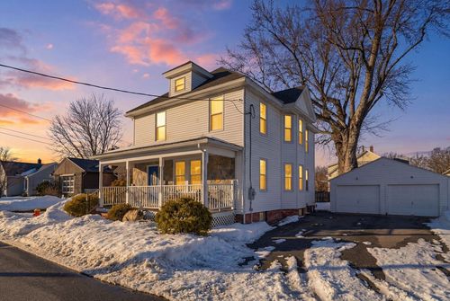 24 Billings St, Chicopee, MA, 01013-1104 | Card Image