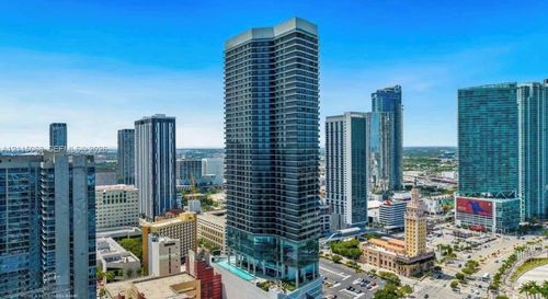 1815-398 Ne 5th St, Miami, FL, 33132-2068 | Card Image