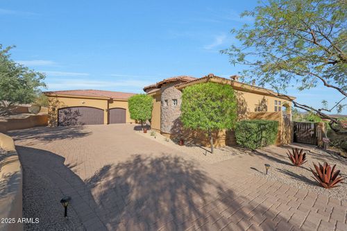 9631 N Jagged Cir, Fountain Hills, AZ, 85268-6365 | Card Image