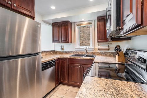 6022 Holt Rd, Williamsburg, MI, 49690-9303 | Card Image