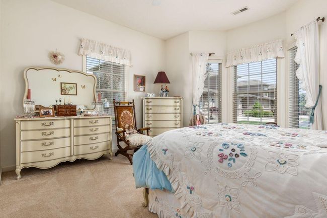 31 Claire Ct, Condo with 3 bedrooms, 2 bathrooms and null parking in Circleville OH | Image 28