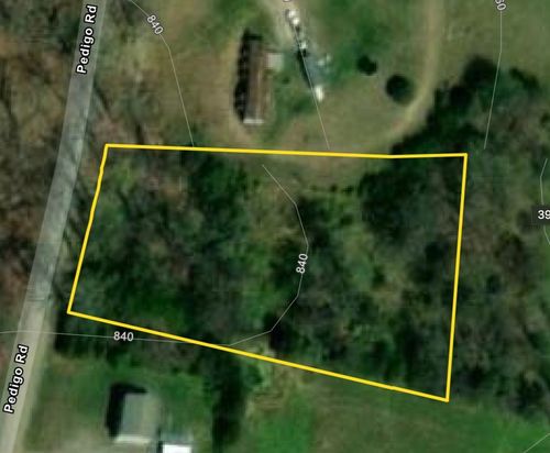 390 Pedigo Rd, Westmoreland, TN, 37186-5281 | Card Image