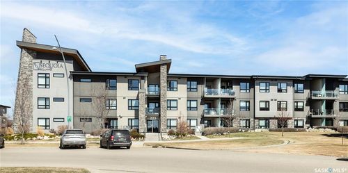 122-223 Evergreen Sq, Saskatoon, SK, S7W0W2 | Card Image