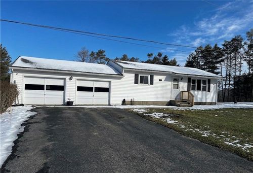 367 Manley Rd, Norwich, NY, 13815-3224 | Card Image