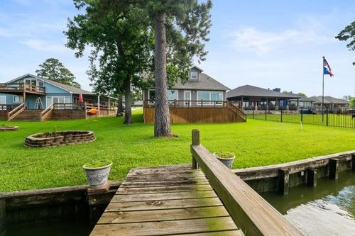 153 Lakeshore Dr, Onalaska, TX, 77360-8088 | Card Image