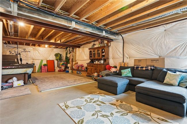407 Isabella Ct, House other with 4 bedrooms, 3 bathrooms and 2 parking in Zelienople PA | Image 38
