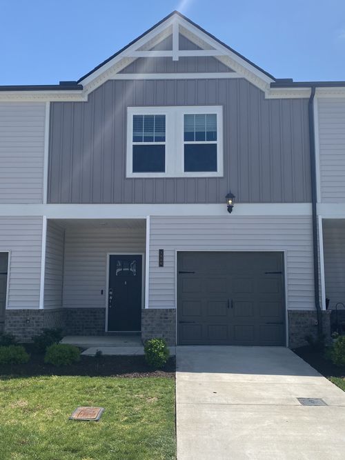 1550 Olympic Ln, Lebanon, TN, 37087-2958 | Card Image