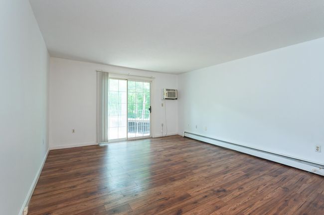 APT-24 - 5 Autumn Leaf Dr, Condo with 2 bedrooms, 1 bathrooms and null parking in Nashua NH | Image 12