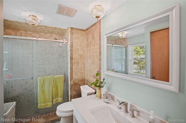 Primary Bath | Image 12