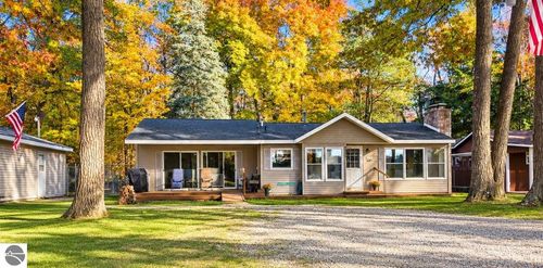 3859 E Cedar Lake Drive, Greenbush, MI, 48738 | Card Image