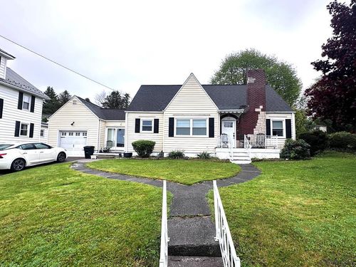 819 Grant St, Portage, PA, 15946-1807 | Card Image