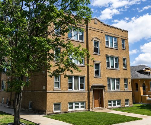 3s-2957 N Parkside Ave, Chicago, IL, 60634-5300 | Card Image