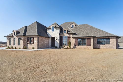 17552 S 52nd East Ave, Bixby, OK, 74008-5194 | Card Image