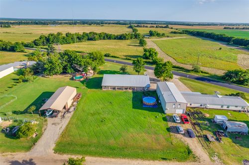 1590 Farm Road 2352, Sumner, TX, 75486-4835 | Card Image