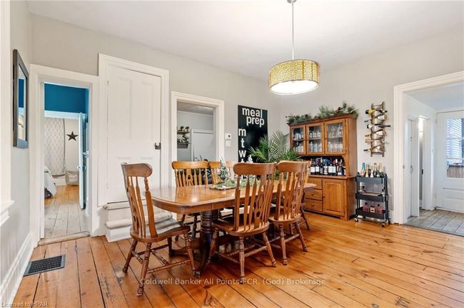 108 Trafalgar St, House other with 2 bedrooms, 2 bathrooms and 4 parking in Goderich ON | Image 11